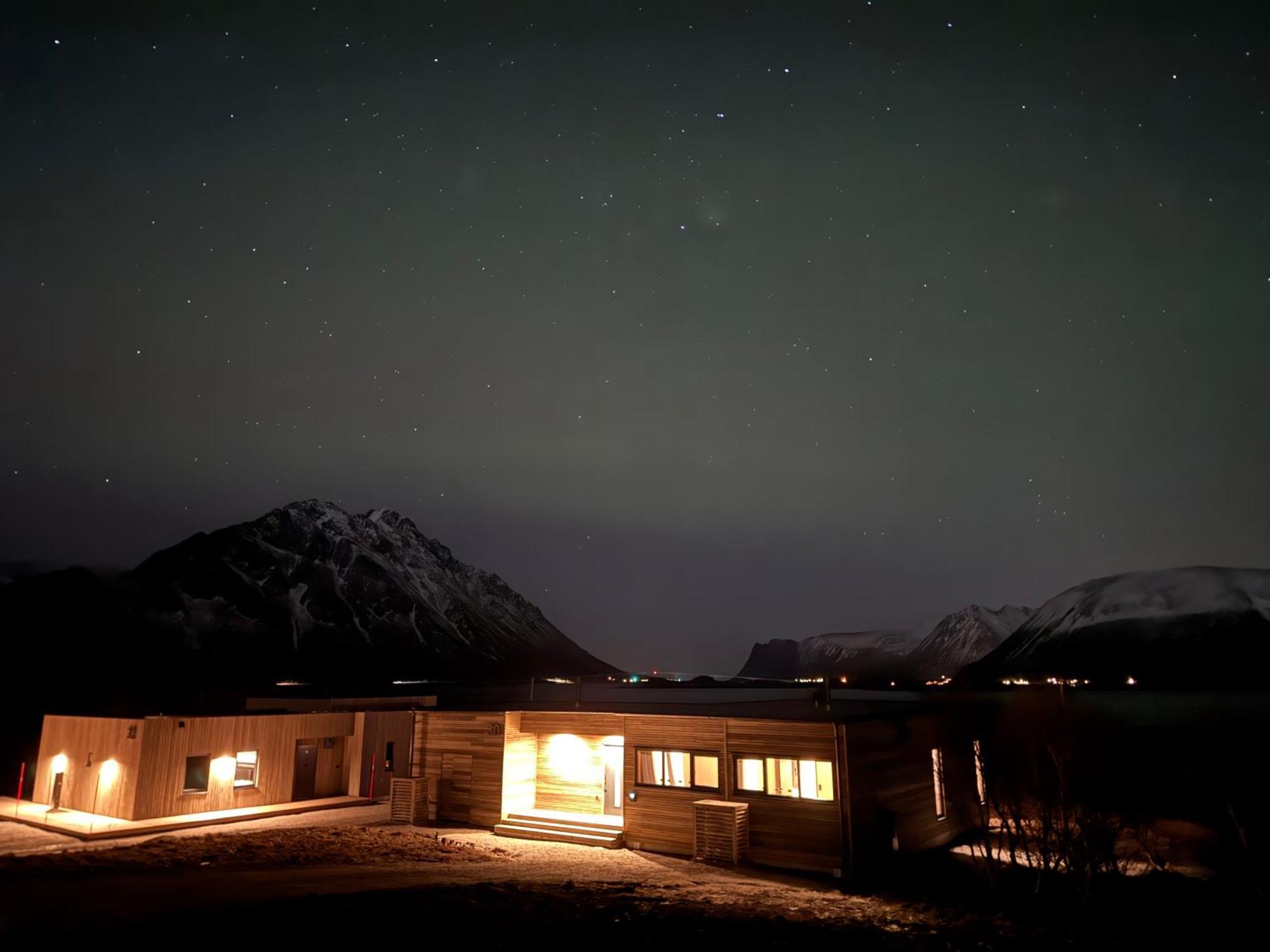 New - Seafront Luxury Near Henningsvaer Villa Kleppstad