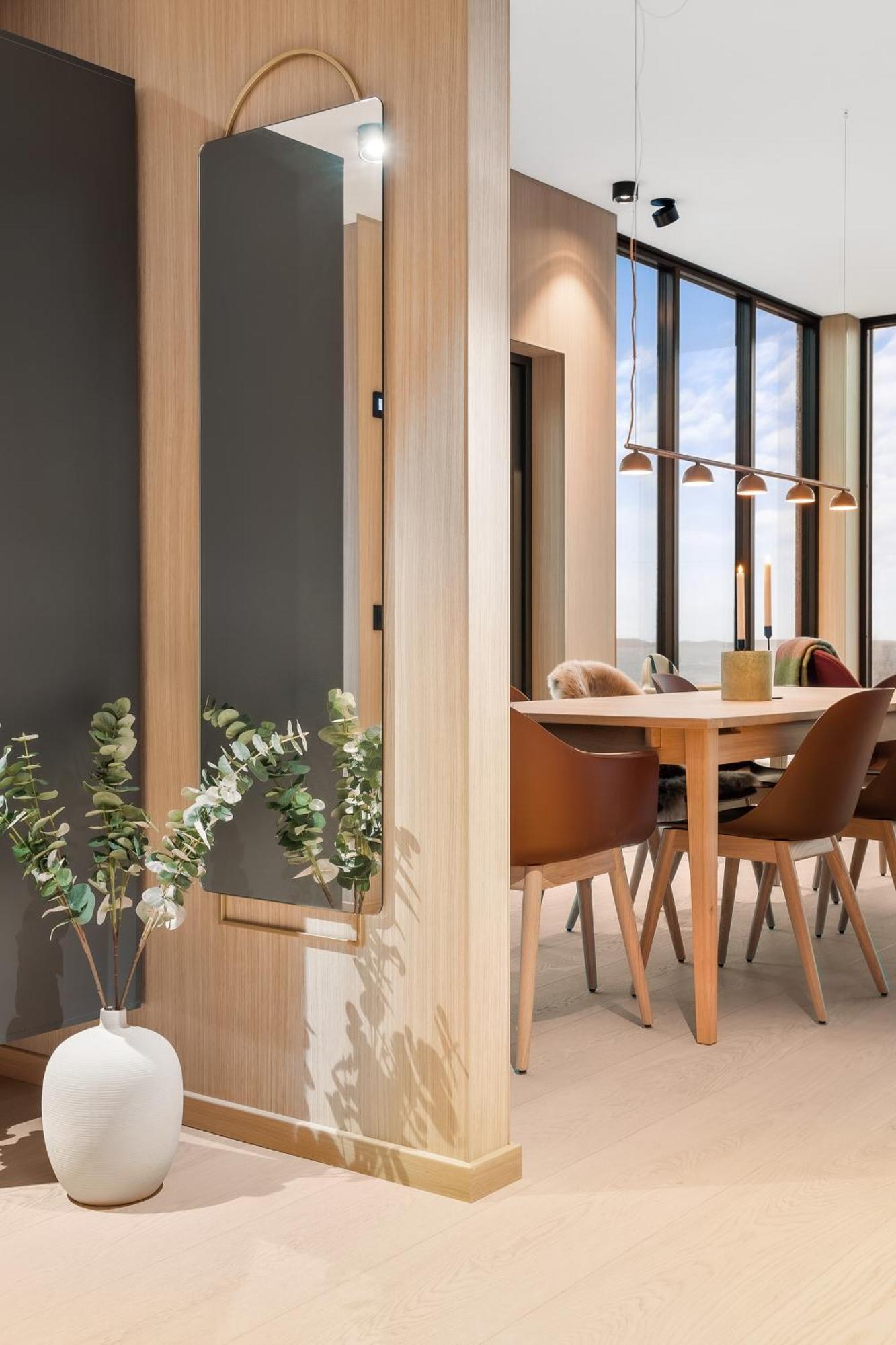 New - Seafront Luxury Near Henningsvaer